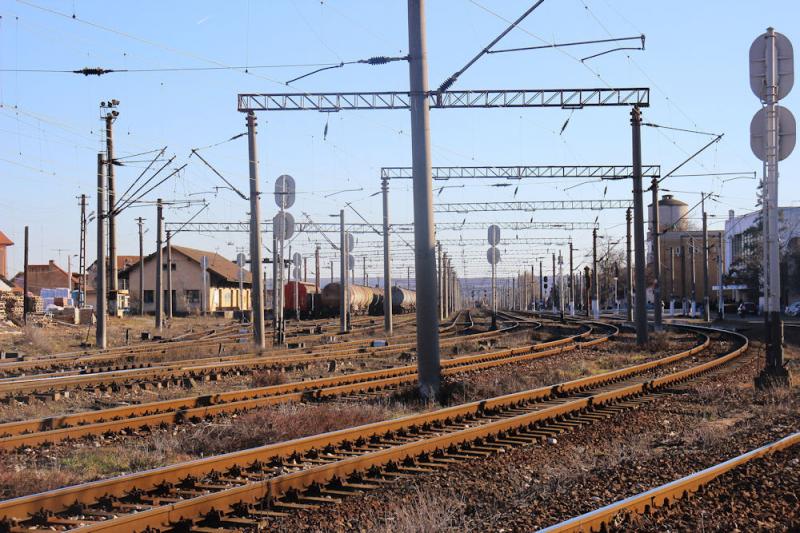 Blick auf das Bahnhofsgelände von Târgu Jiu