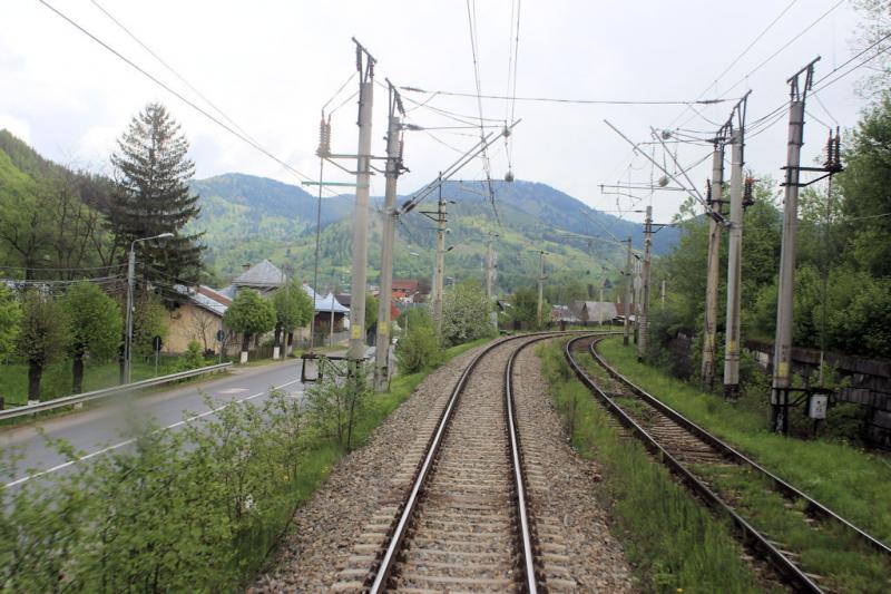 Bahnfahrt von Suceava nach Pojorâta - eine Fahrt mit der rumänischen Bahn im Jahr 2015