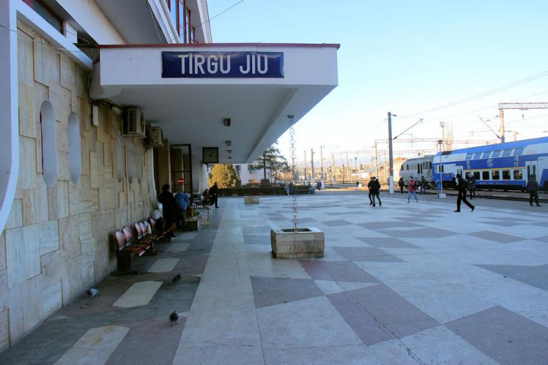 Rund um den Bahnhof Târgu Jiu- im Kreis Gorj