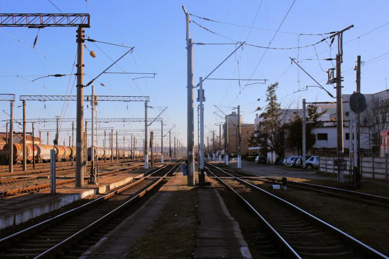 Blick auf das Bahnhofsgelände von Târgu Jiu