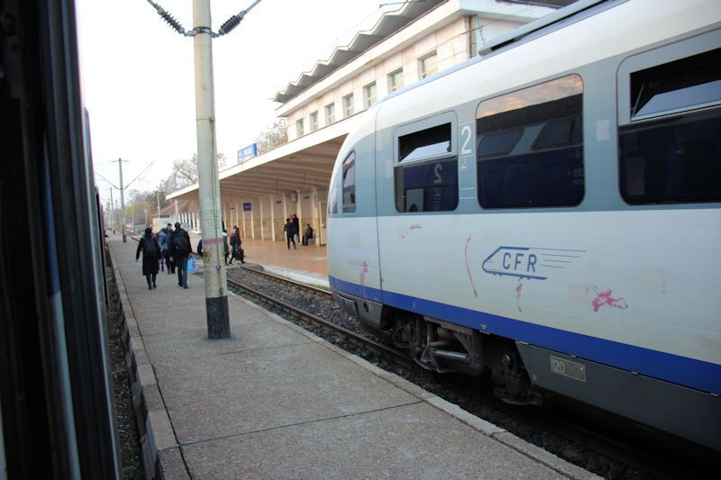 Foto: Zugverkehr im Bahnhof Tecuci Zugverkehr im Bahnhof Tecuci