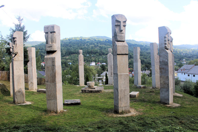 Das Denkmal "Monumentul Martirilor Romani Moisei"  