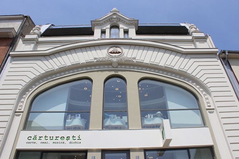 Das Medienkaufhaus "carturesti" in der Altstadt von Bukarest