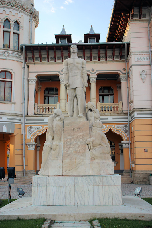 Denkmal "Bauernaufstand in Rumänien 1907"