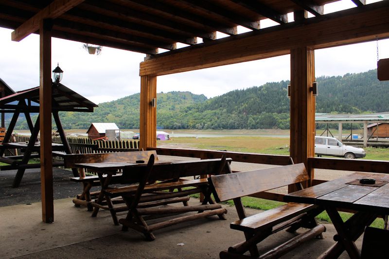 Blick auf den Stausee Izvorul Muntelui in Ceahlau