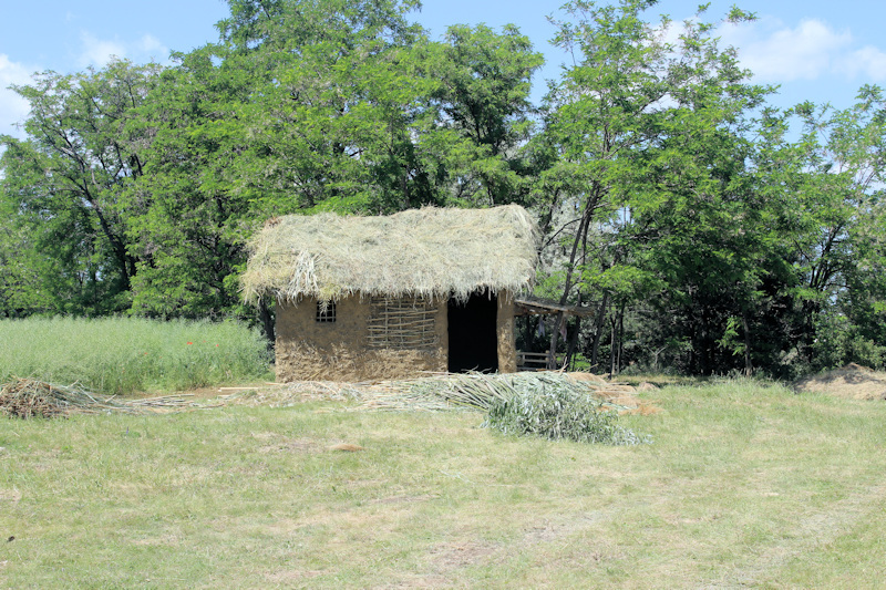 Nachbau einer Hütte aus der Zeit der Cututeni-Kultur