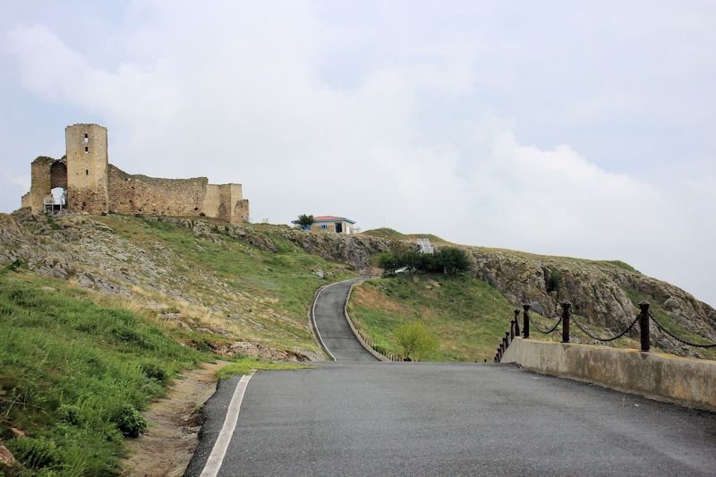 Foto: Blick auf die Festung Enisala Blick auf die Festung Enisala