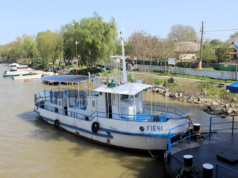 Anlegestelle in Crisan - Fahrt auf der Donau von Tulcea nach Sulina