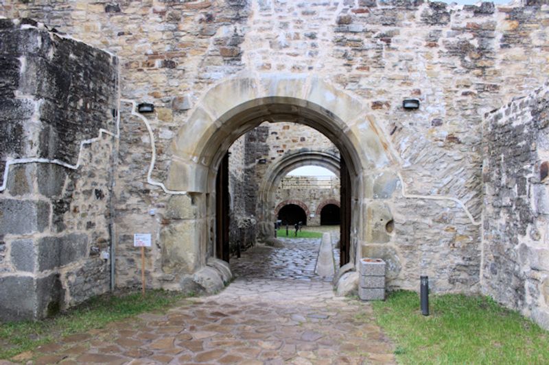 Die Festung von Suceava - Mai 2016 Die Festung von Suceava - Mai 2016