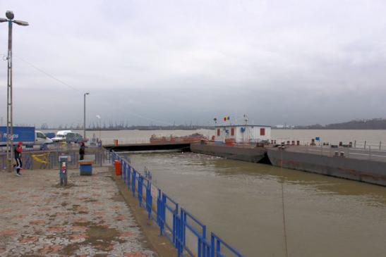 An der Donau bei Brătianu (Ort gegenüber von Galați) am 12. März 2016