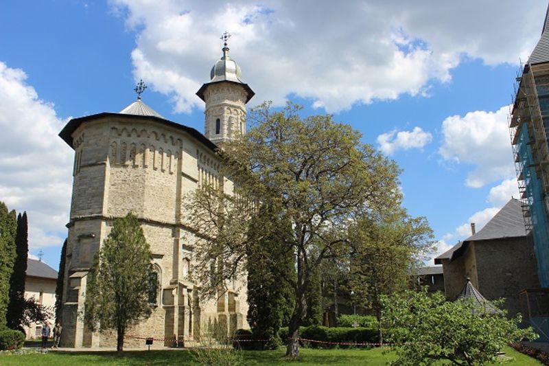Das Kloster Dragomirna Das Kloster Dragomirna