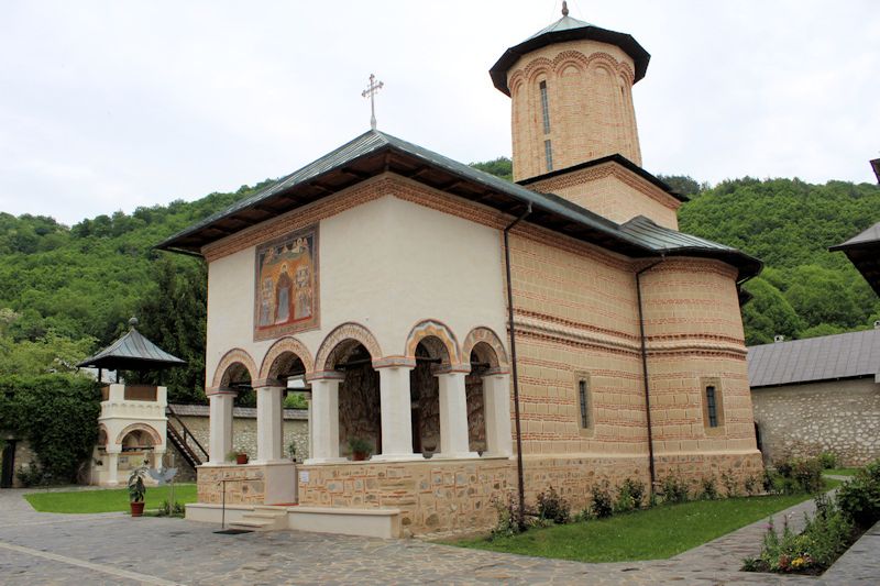 Kloster Polovragi Kloster Polovragi