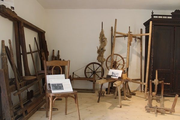 Foto: Im kleinen Museum der Kirchenburg von Malancrav (Malmkrog) Im kleinen Museum der Kirchenburg von Malancrav (Malmkrog)