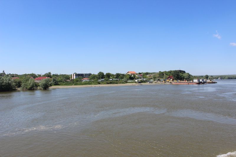 Foto: Auf dem südlichen Arm (Sfântu-Gheorghe-Arm) der Donau Auf dem südlichen Arm (Sfântu-Gheorghe-Arm) der Donau