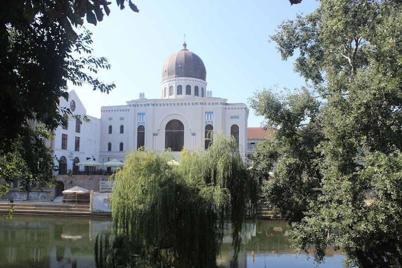 Im Zentrum von Oradea (Großwardein) - Synagoge