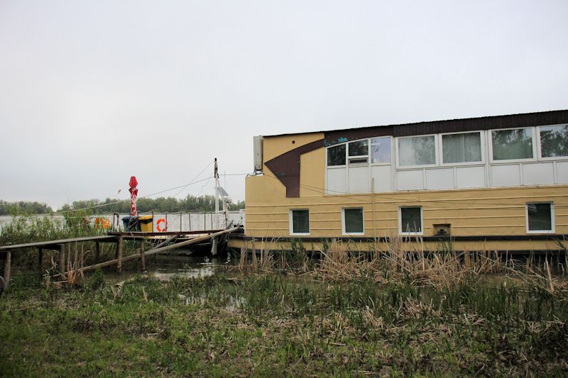 Unterkunft (Hotelschiff) auf der Donau bei Periprava