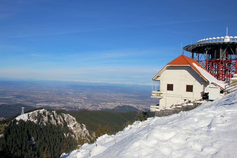 Von Braşov (Kronstadt) nach Poiana Brașov und mit der Seilbahn (Telecabina) auf den Vârful Postăvaru (1799 m)