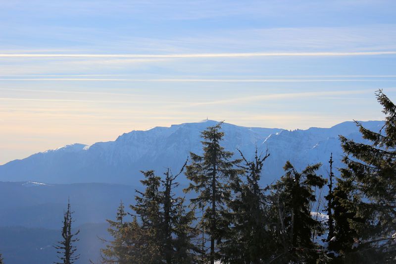 Von Braşov (Kronstadt) nach Poiana Brașov und mit der Seilbahn (Telecabina) auf den Vârful Postăvaru (1799 m)