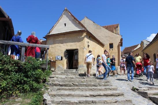 Die Ronenauer Burg in Râșnov (Rosenau)