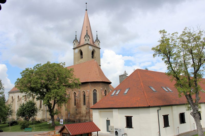 Die Reformierte Burgkirche innerhalb der Festung von Targu Mures Die Reformierte Burgkirche innerhalb der Festung von Targu Mures