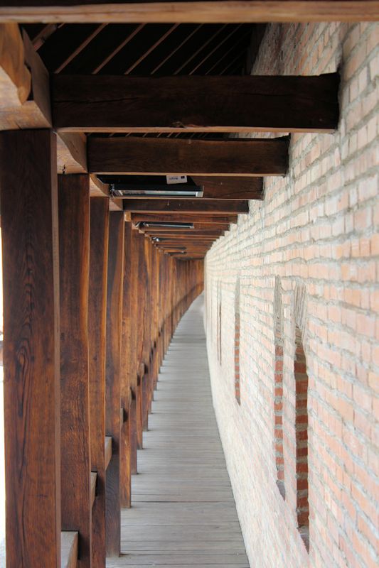 Innengang an der Außenmauer der Festung von Targu Mures Innengang an der Außenmauer der Festung von Targu Mures